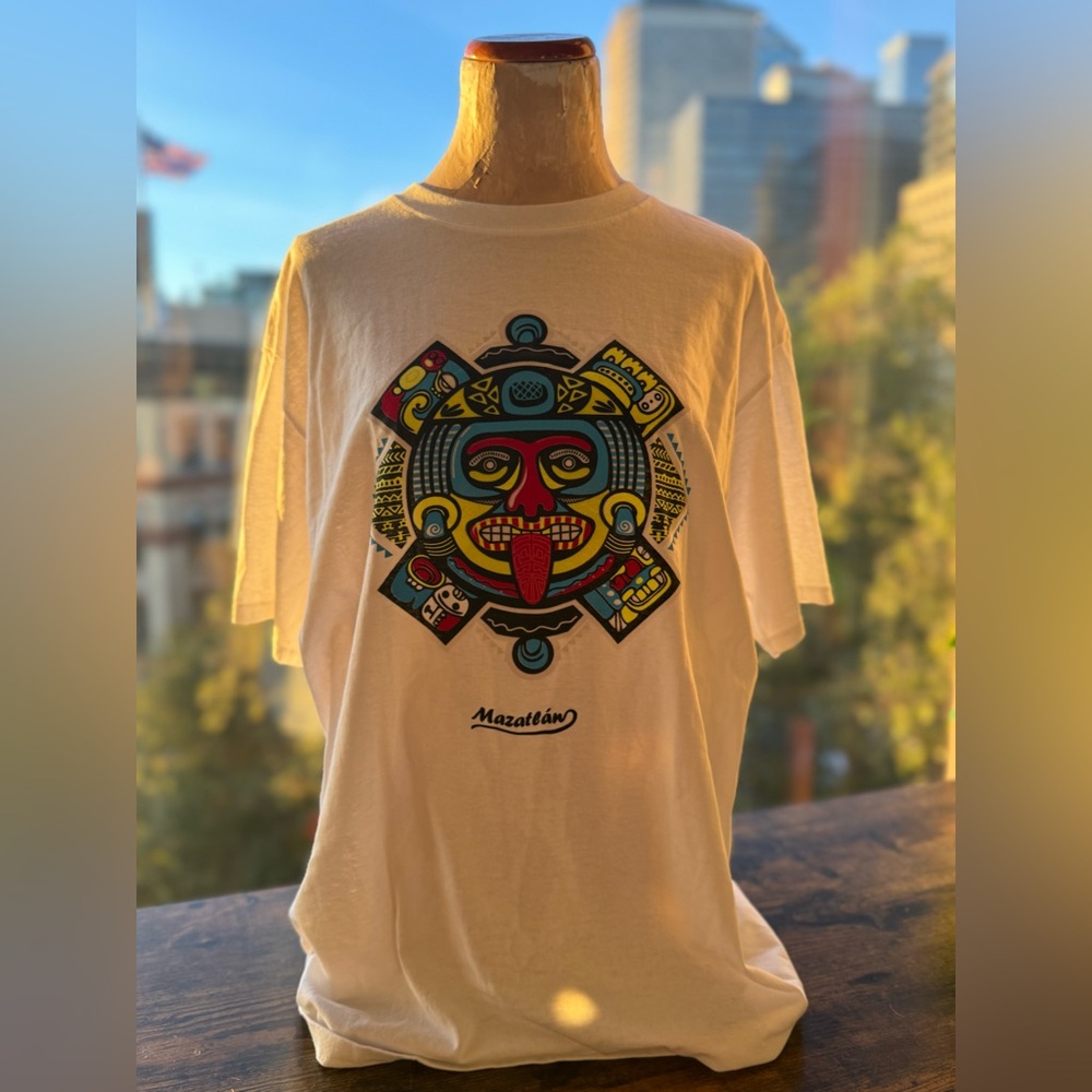 Vintage-Style Mazatlán Tee – Aztec Calendar Graphic